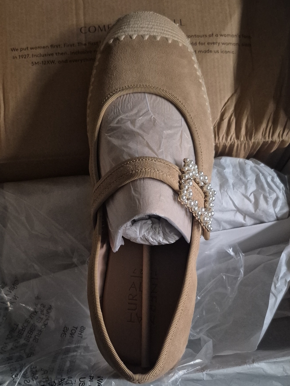 Naturalizer Beige Pearl-Accent Mary Jane Flats